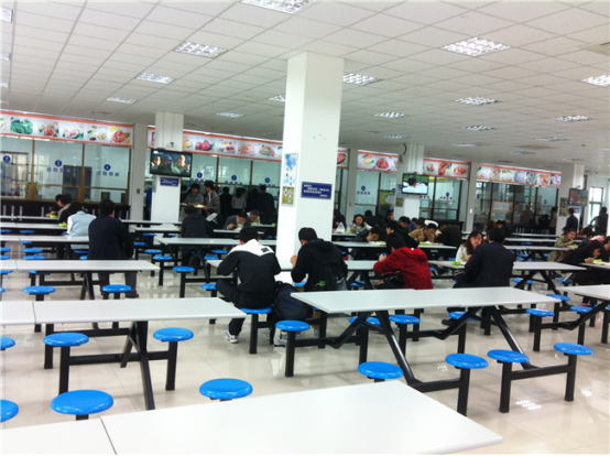 食堂承包讓企業(yè)輕裝上陣，提高競爭力